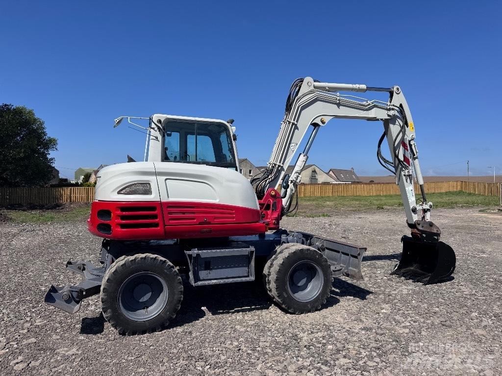 Takeuchi TB 295 W Pyöräkaivukoneet