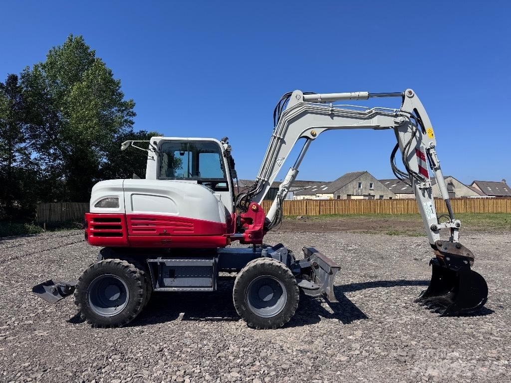 Takeuchi TB 295 W Pyöräkaivukoneet