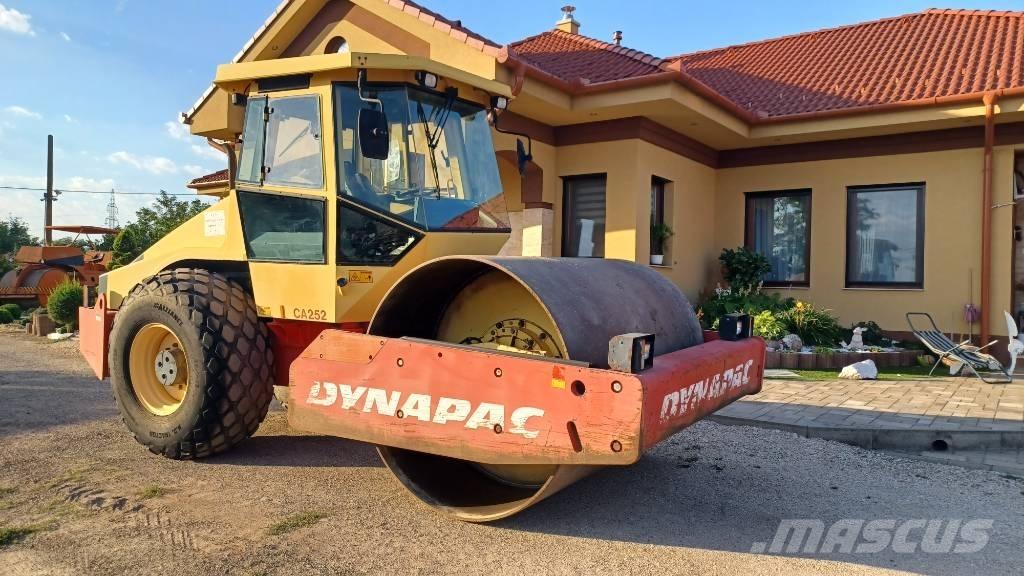 Dynapac CA 252 D Yksivalssijyrät