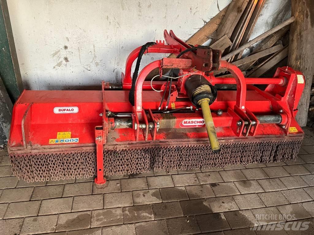 Maschio Bufalo 280 Kesantoleikkurit ja -murskaimet
