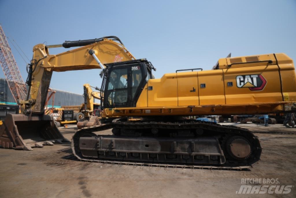 CAT 395 Telakaivukoneet