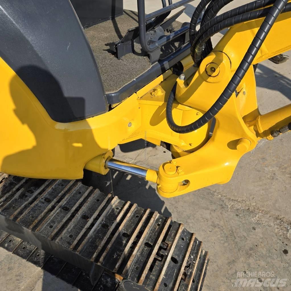 Komatsu PC 35 Minikaivukoneet < 7t