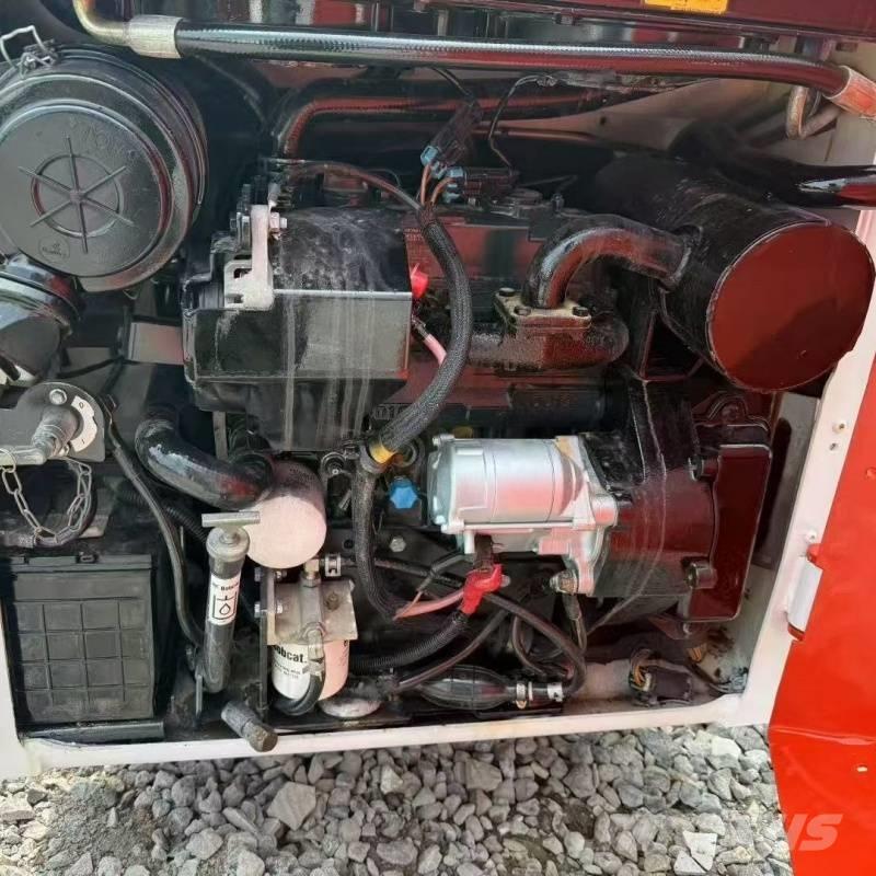 Bobcat s70 Liukuohjatut kuormaajat