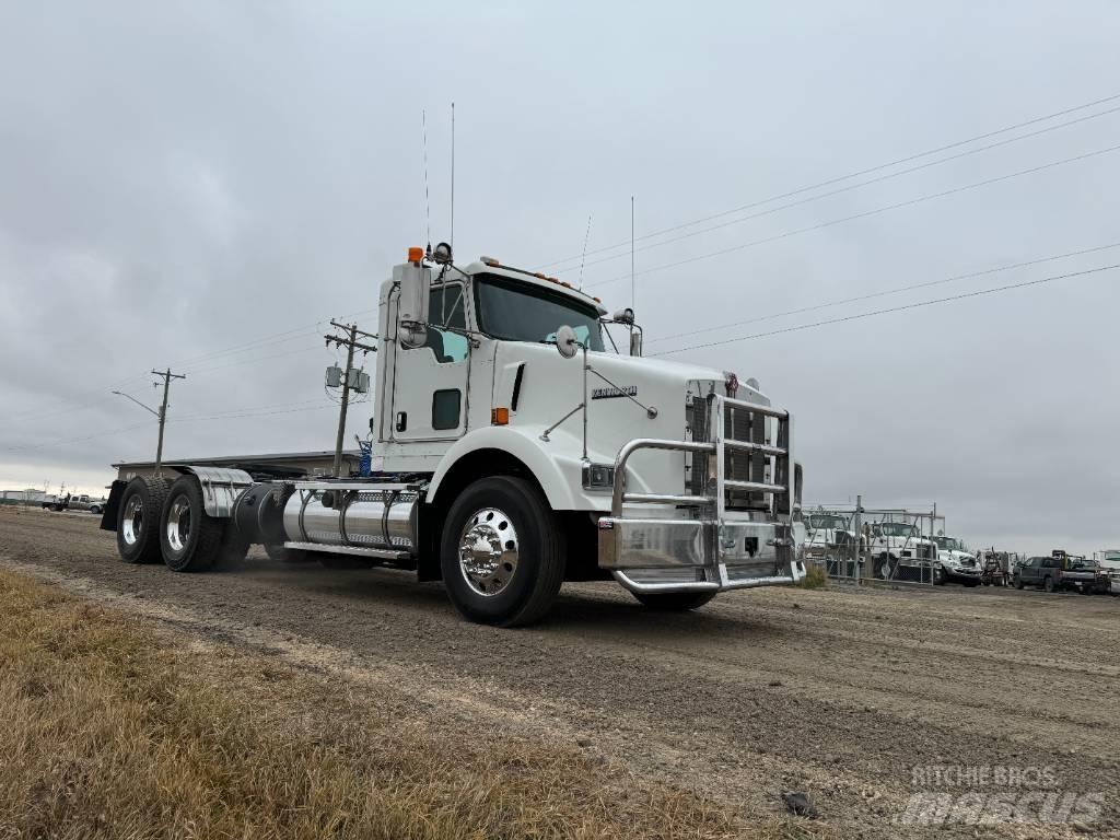 Kenworth T 800 Vetopöytäautot