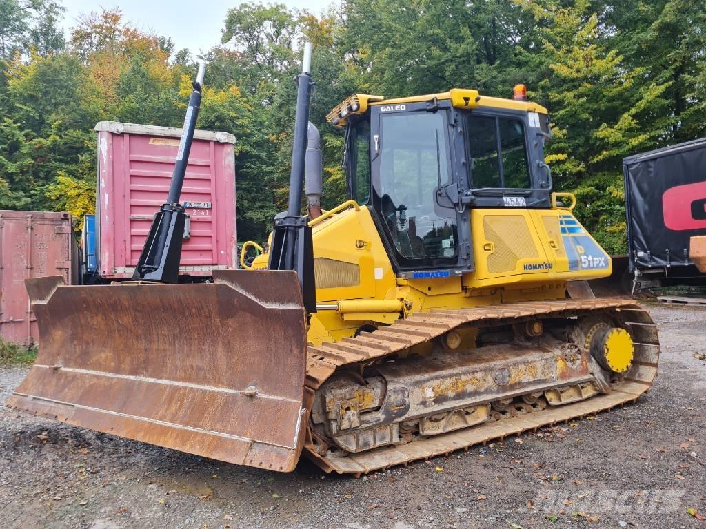 Komatsu D51PX-22 Telaketjupuskutraktorit