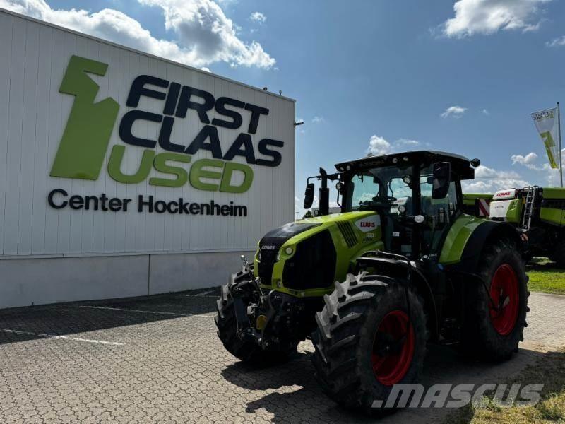 CLAAS AXION 830 Traktorit
