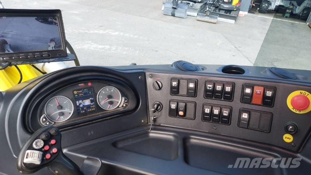 Menzi Muck M520 Pyöräkaivukoneet