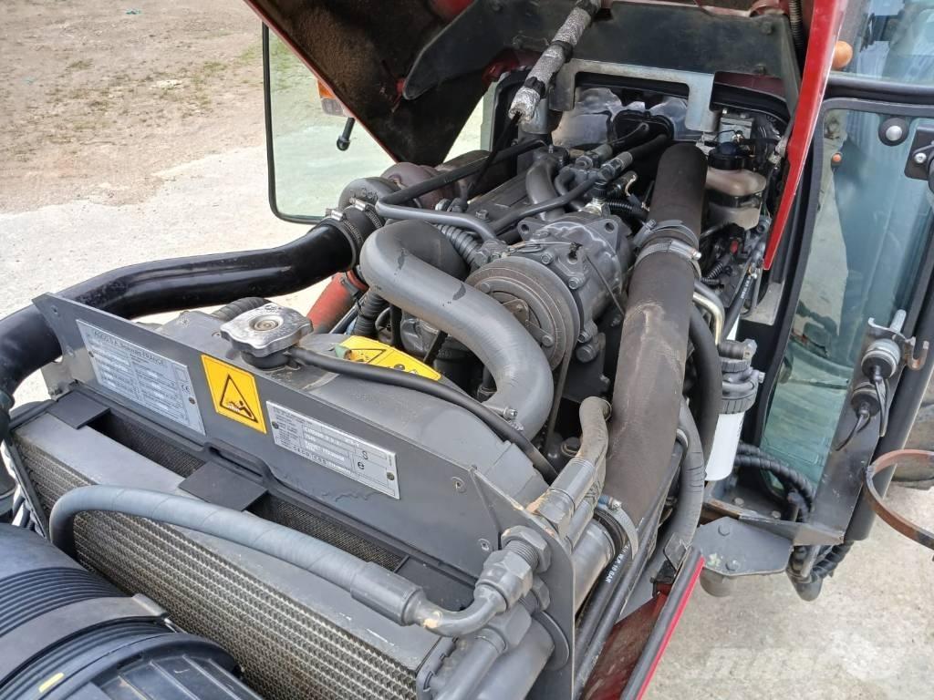 Massey Ferguson 3635 Traktorit