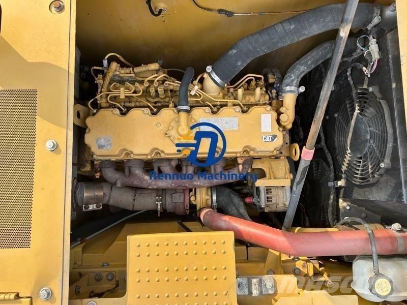 CAT 323GC Telakaivukoneet