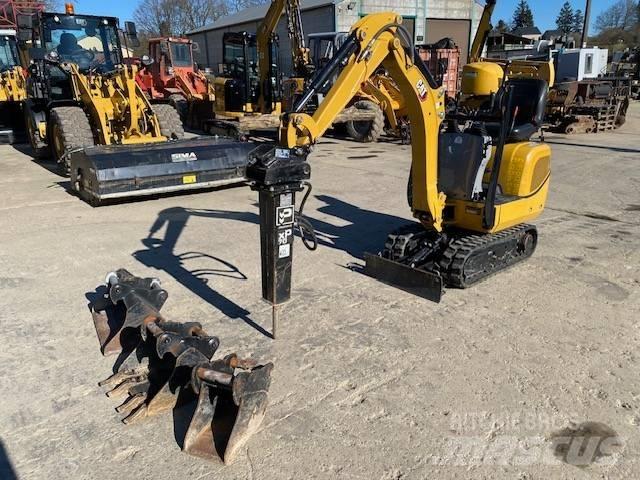 CAT 300.9 D Minikaivukoneet < 7t