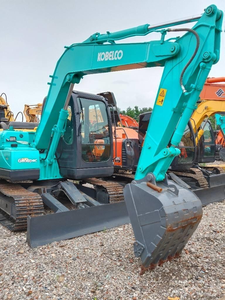 Kobelco SK 75 Telakaivukoneet