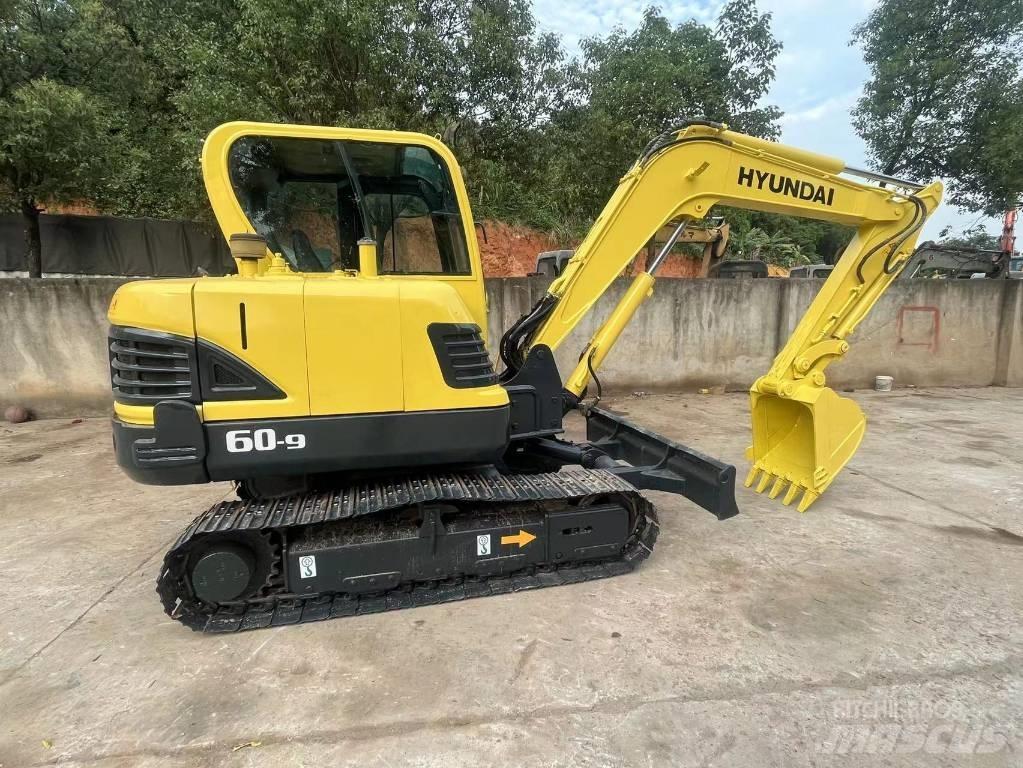 Hyundai R60-9 Telakaivukoneet