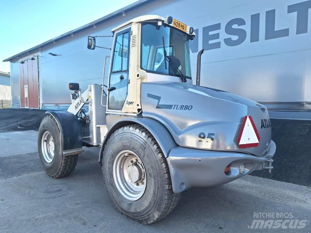 Atlas 95 SUPER Pyöräkuormaajat
