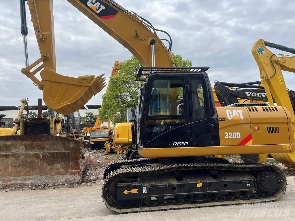CAT 320 D Telakaivukoneet