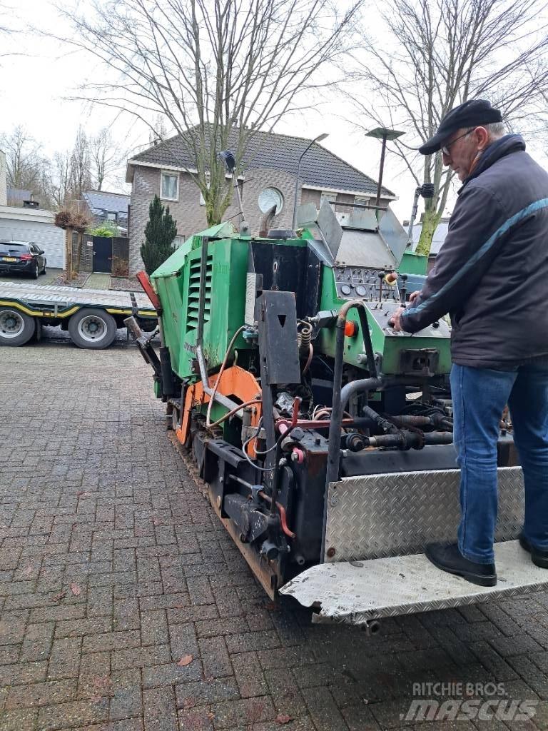 Demag 45 Asfalttikoneet