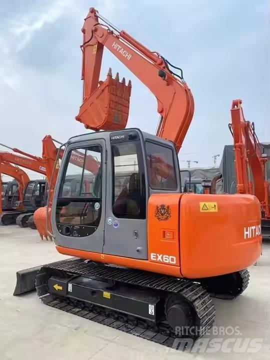 Hitachi EX60 Minikaivukoneet < 7t