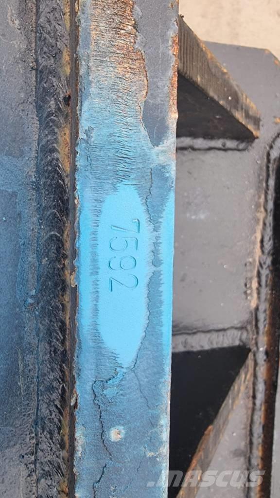  BRAND NEW RIPPERS Asfaltti- ja betonileikkurit