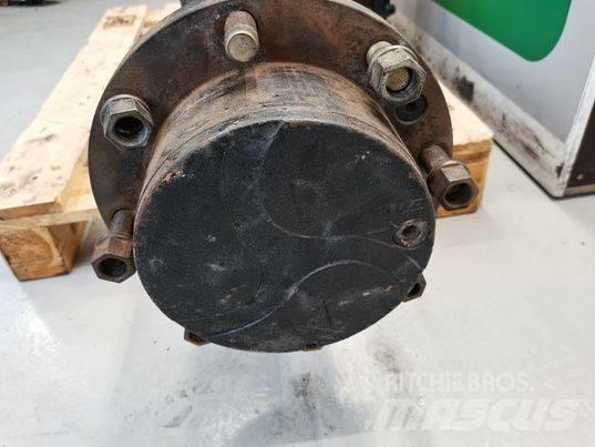 Komatsu WA 90 axle Akselit