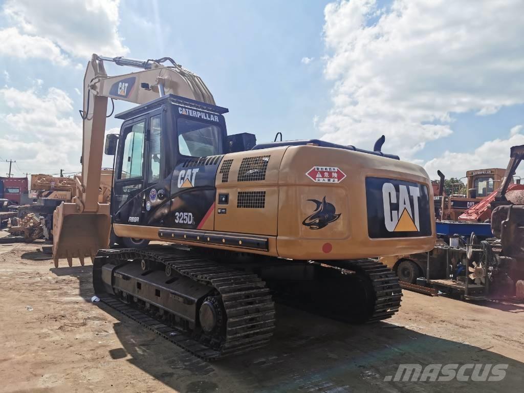 CAT 325 DL Telakaivukoneet