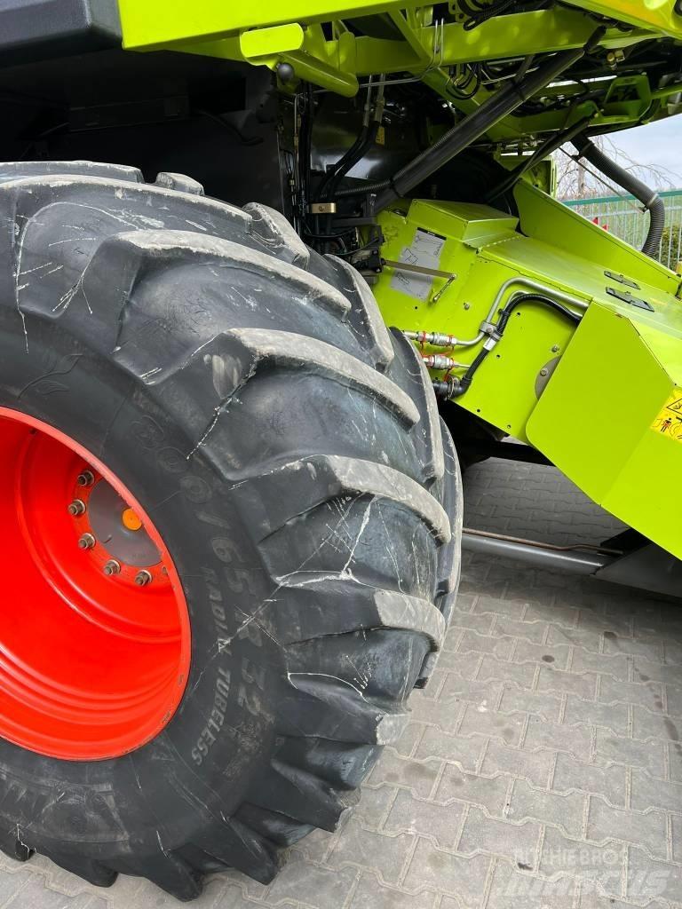 CLAAS Lexion 750 Leikkuupuimurit