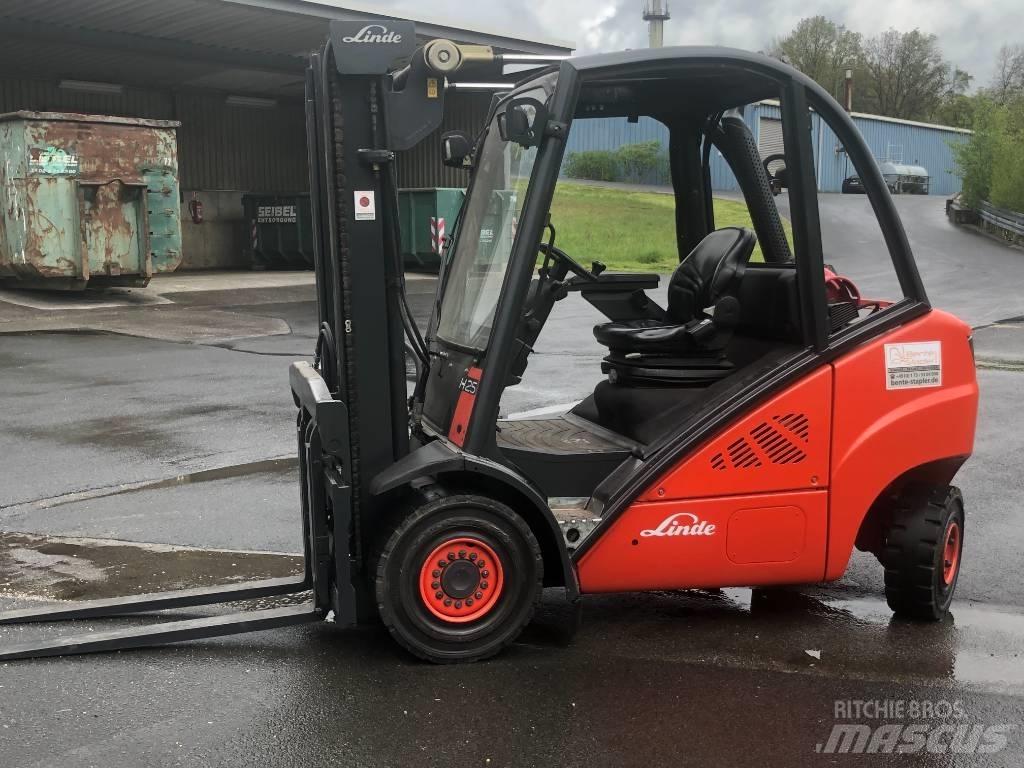 Linde H25T Nestekaasutrukit