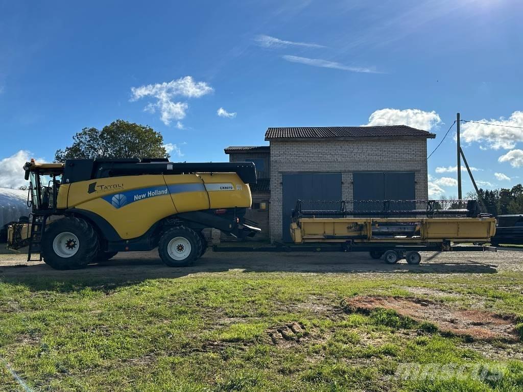 New Holland CX 8070 Leikkuupuimurit