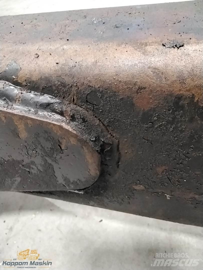 FMG 374 Kuormatraktorinosturit