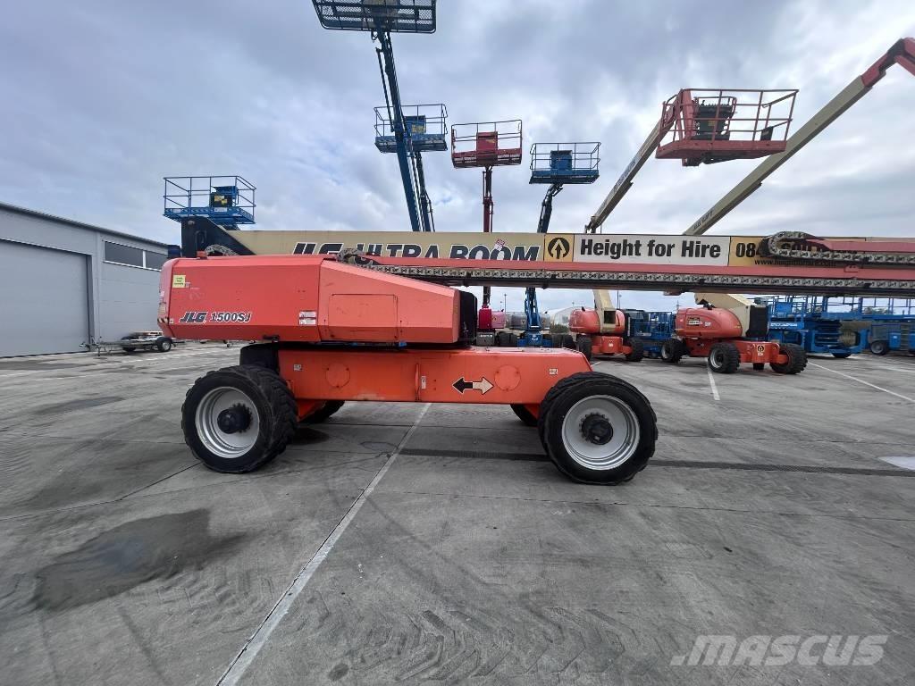 JLG 1500 SJ Teleskooppipuominostimet