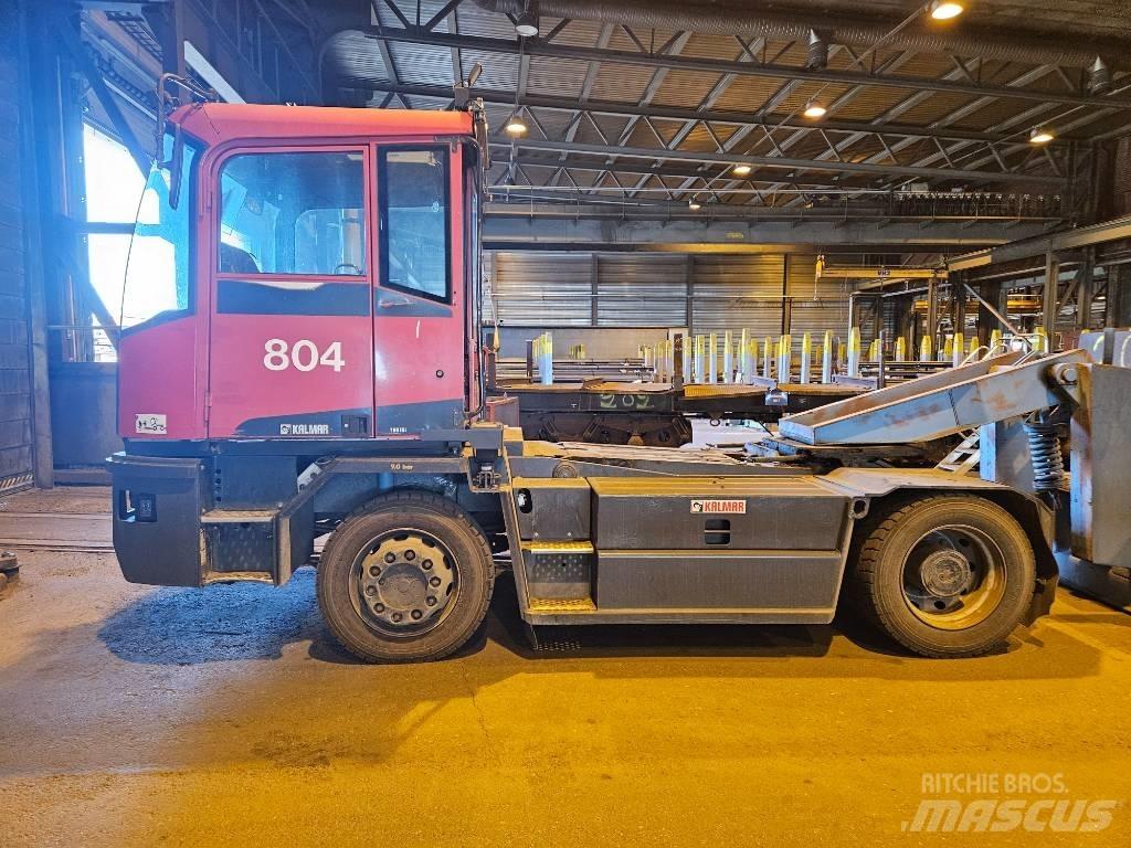 Kalmar TR618i Terminaalitraktorit