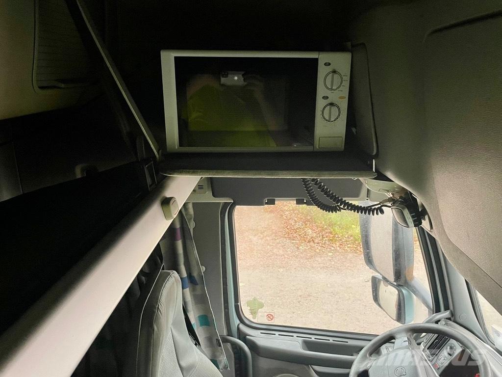 Volvo FH 12 460 Vetopöytäautot