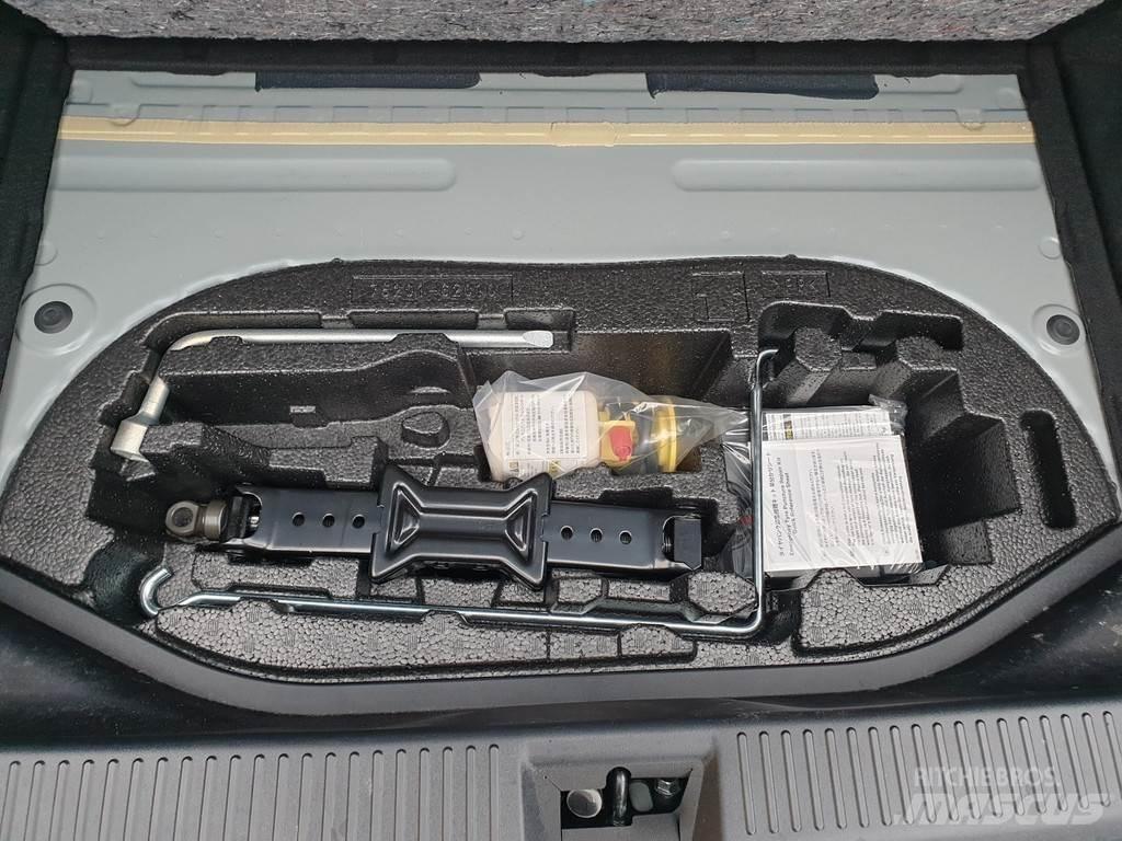 Toyota Mirai Henkilöautot
