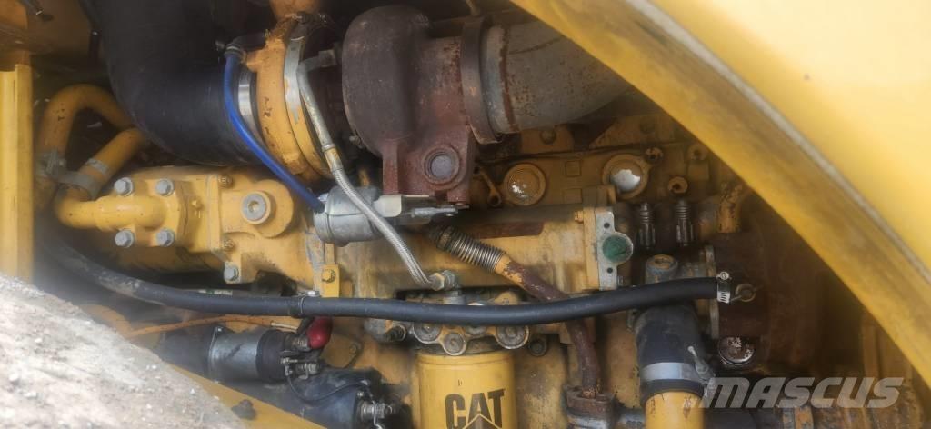 CAT 972 H Pyöräkuormaajat