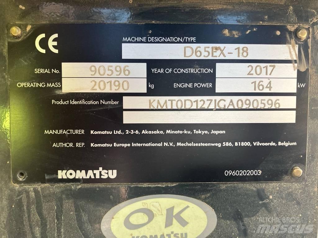 Komatsu D65 EX-18 Telaketjupuskutraktorit