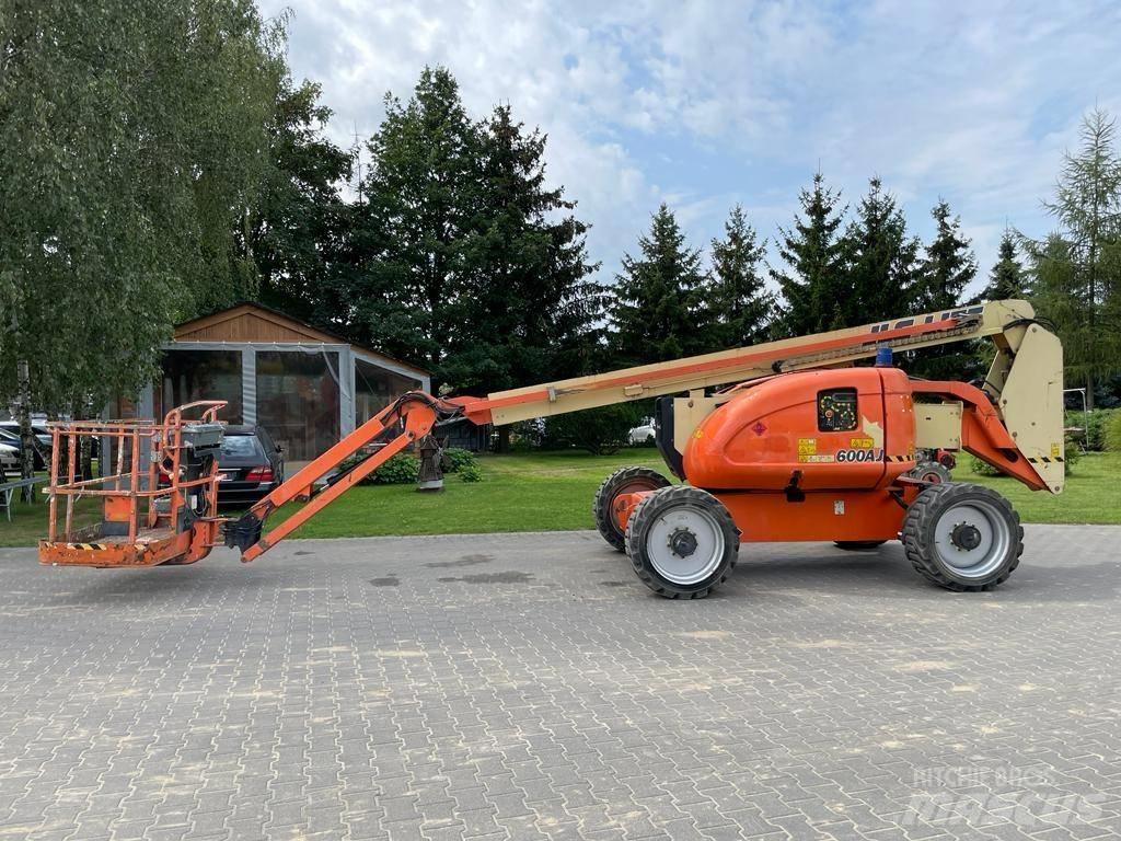 JLG 600 AJ Kuukulkijat