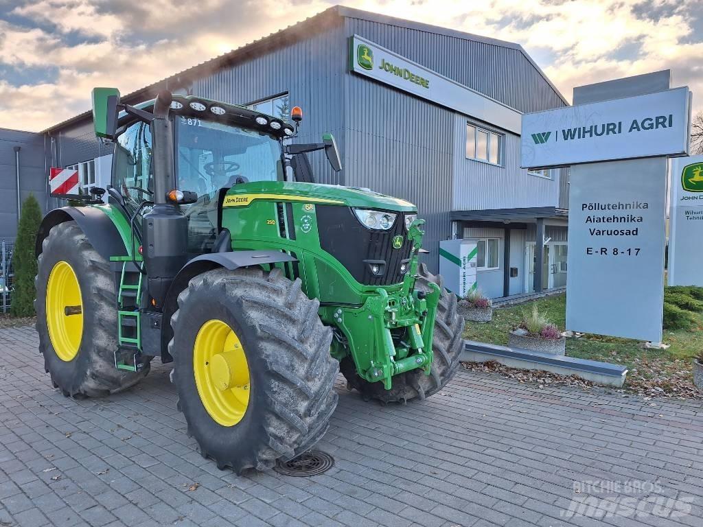 John Deere 6R250 Traktorit