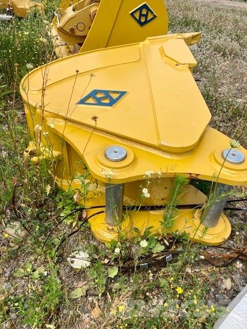CAT 320 Muut