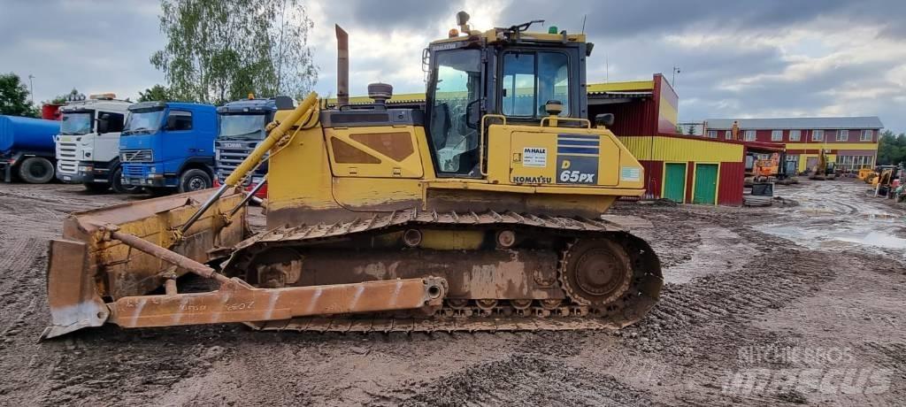 Komatsu D 65 PX-17 Telaketjupuskutraktorit