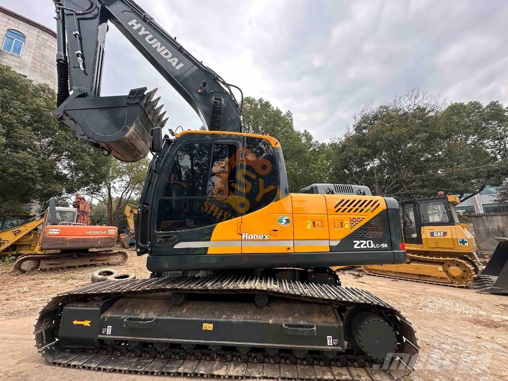 Hyundai R220-9S Telakaivukoneet