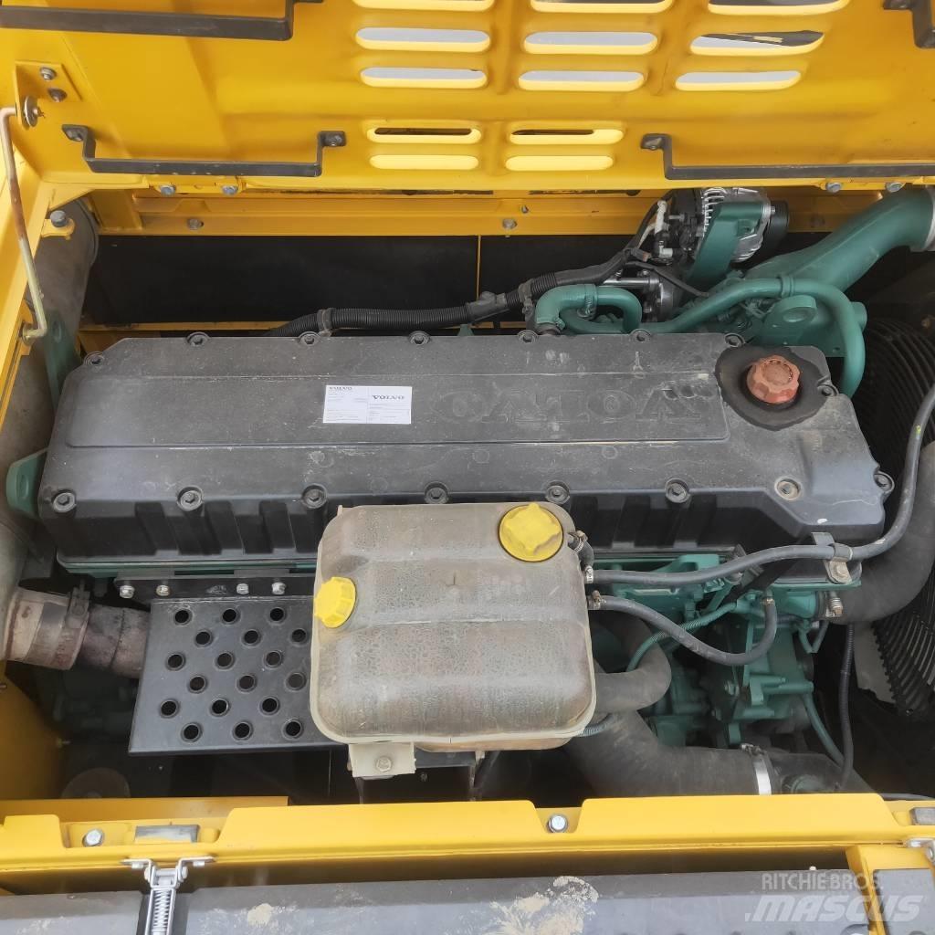 Volvo EC 360 Telakaivukoneet