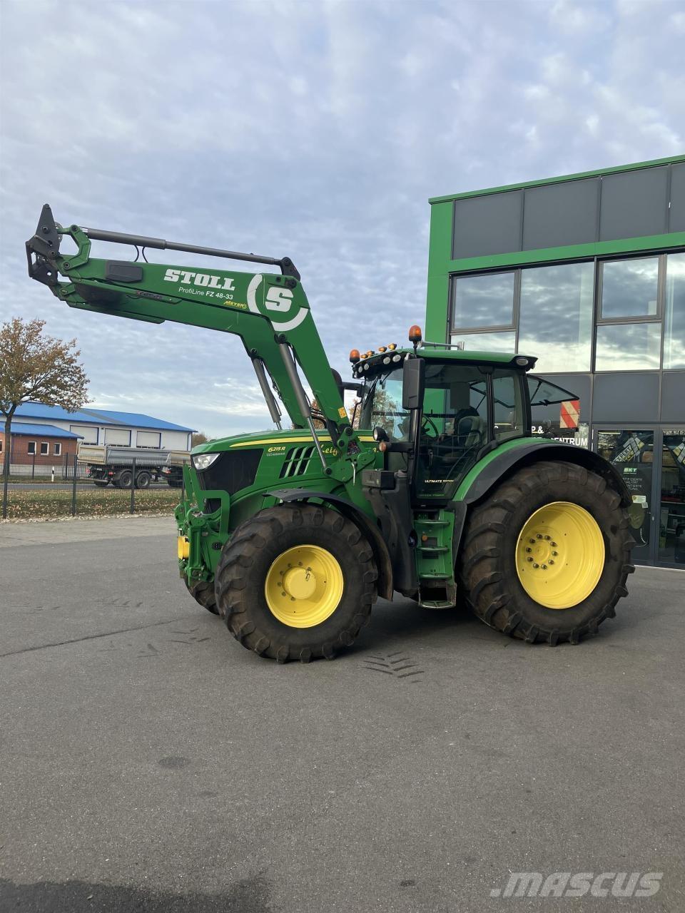 John Deere 6215R Traktorit