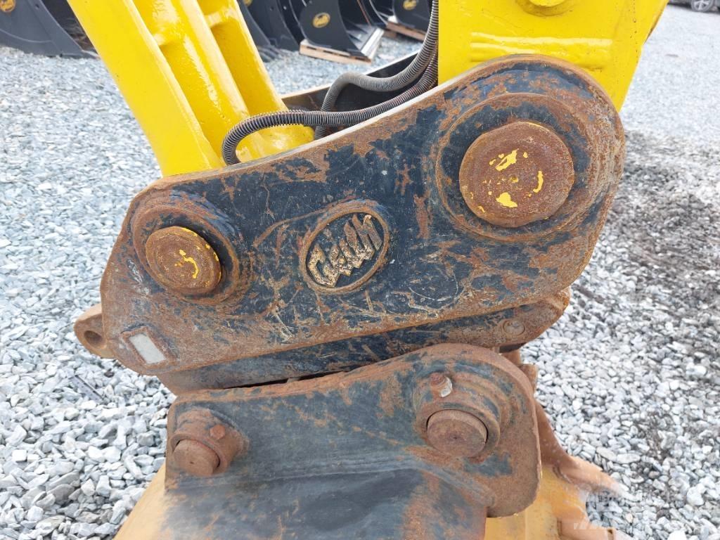 Komatsu PC210LC-11 Telakaivukoneet