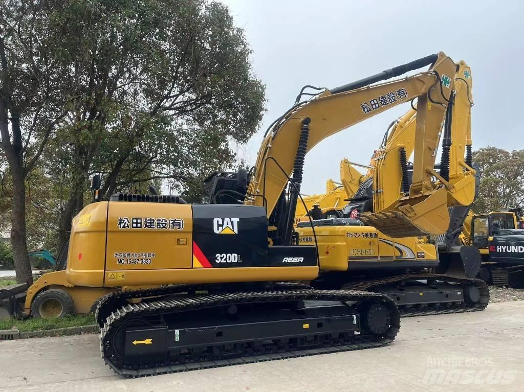 CAT 320DL Telakaivukoneet