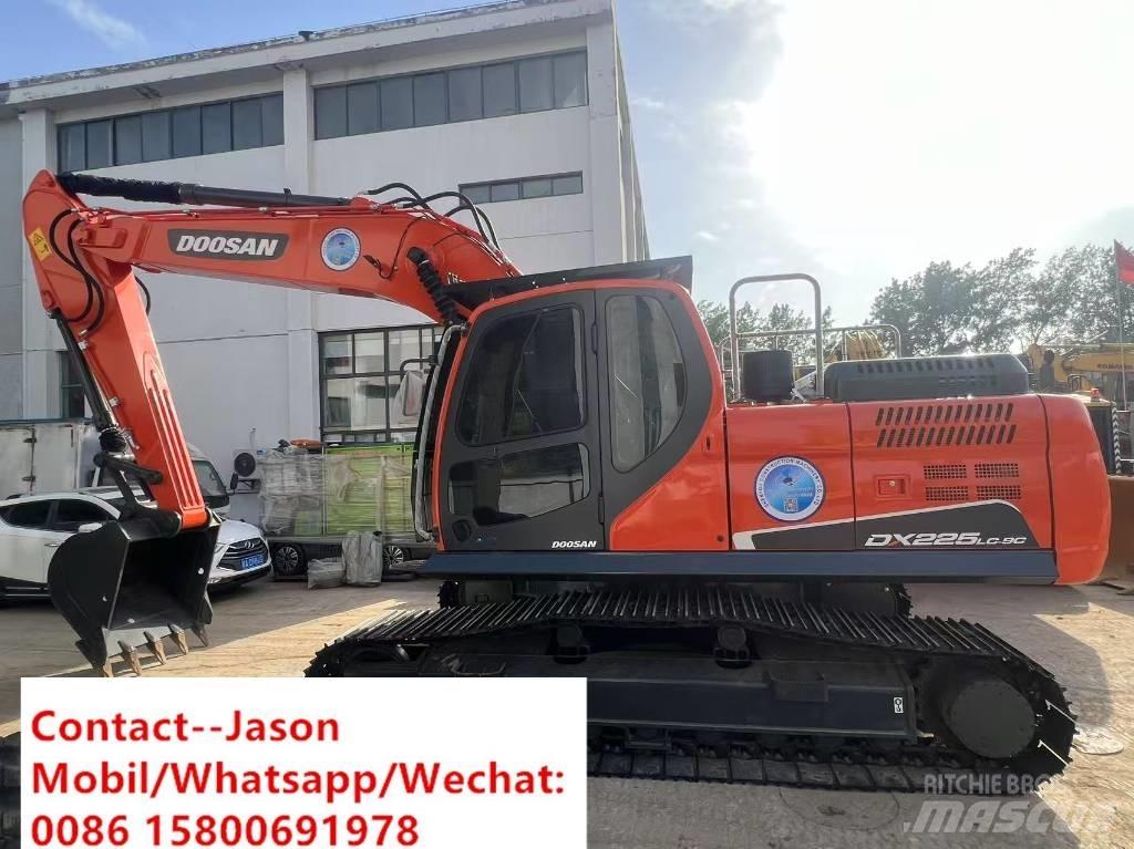 Doosan DX 225 LC Telakaivukoneet