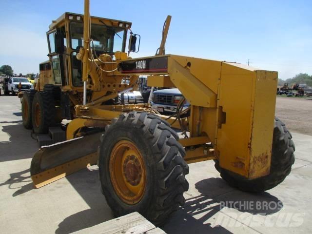 CAT 140 H VHP Tiehöylät