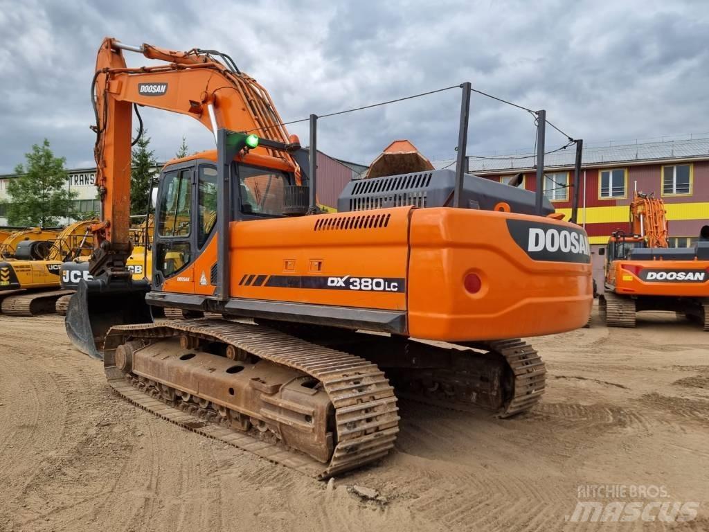 Doosan DX 380 LC Telakaivukoneet