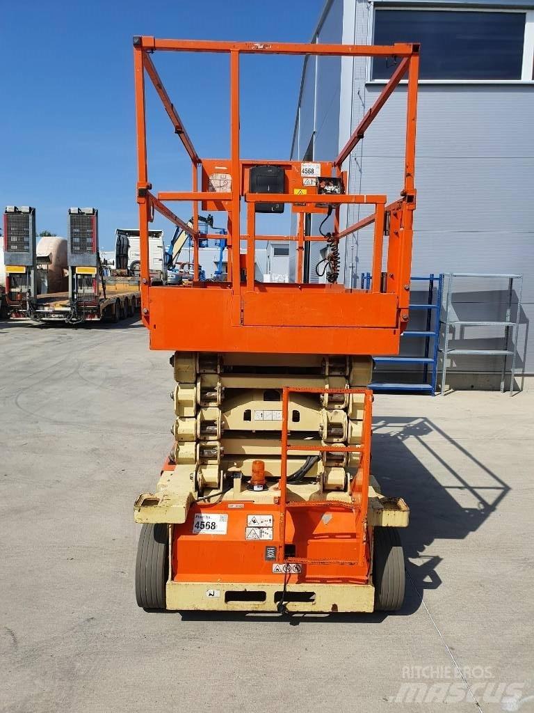 JLG 10 RS Saksilavat