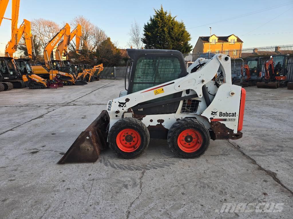 Bobcat S 590 Liukuohjatut kuormaajat