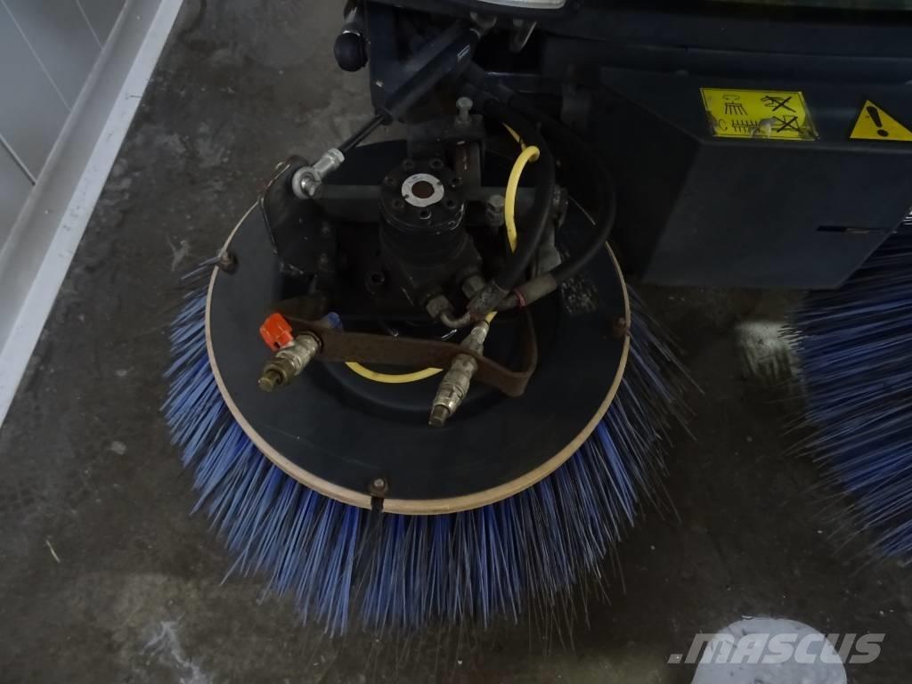 Dulevo 200 Quattro Lakaisukoneet