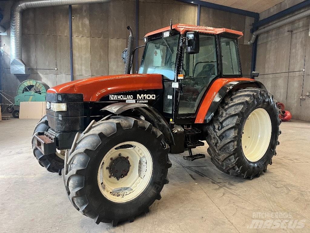 New Holland M 100 DT Traktorit