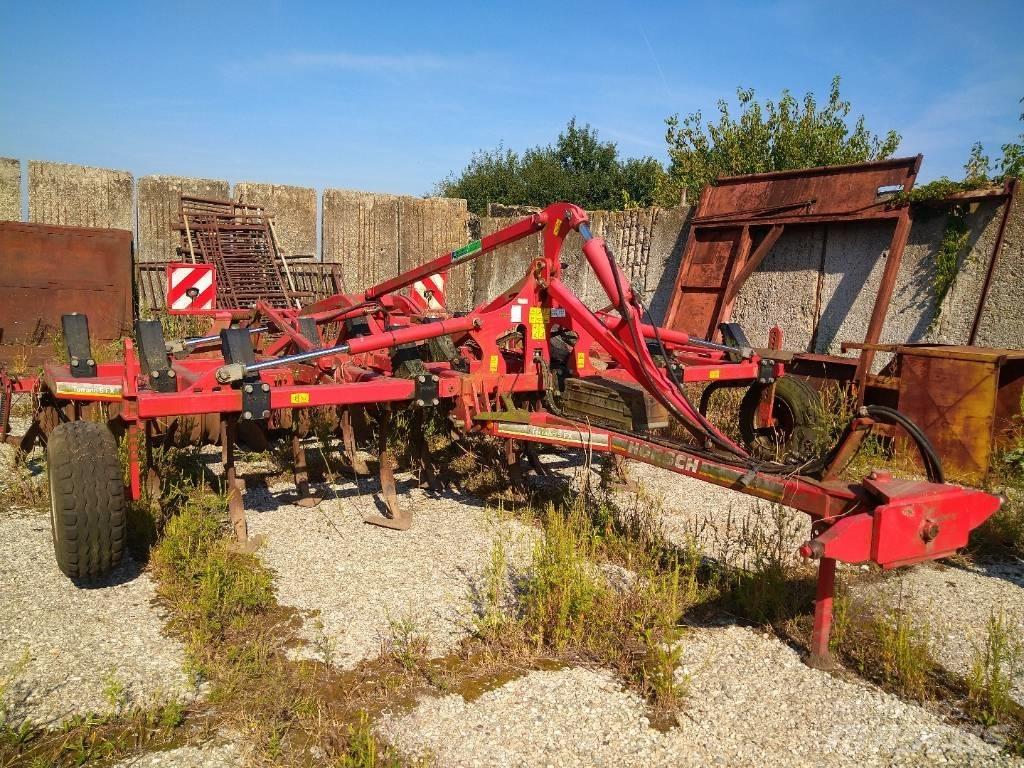 Horsch Terrano 5 FX Kultivaattorit